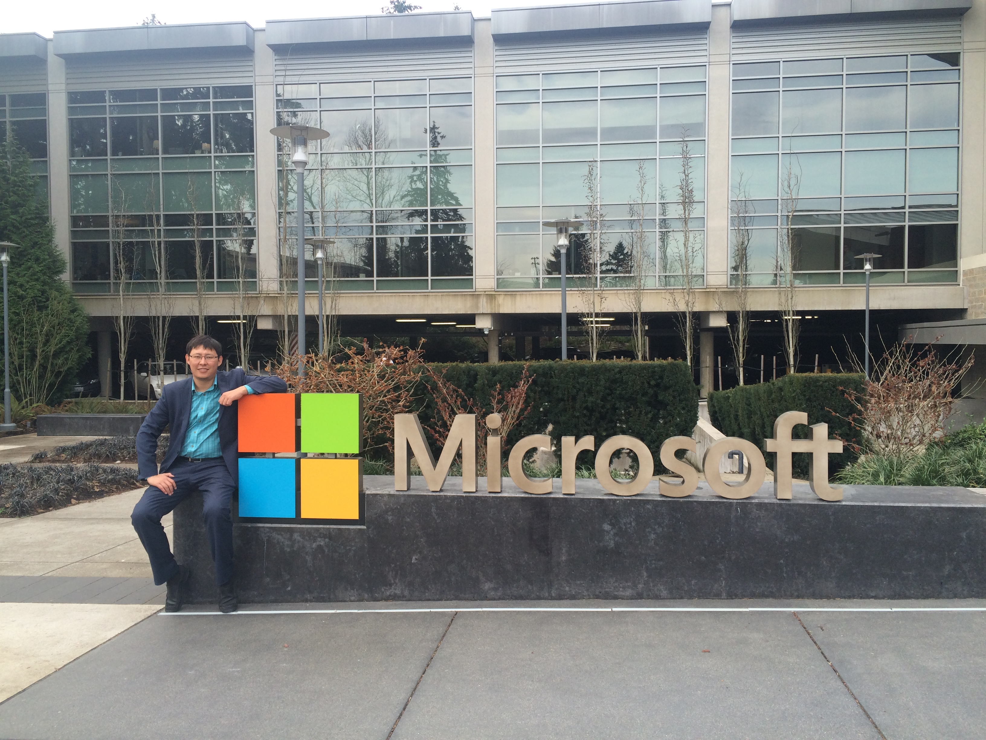 KG Labs @ Microsoft HQ