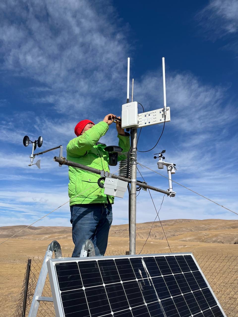 The install crew is small and works in a lean-startup mode. Decisions are made on the slope, not in a procurement office.